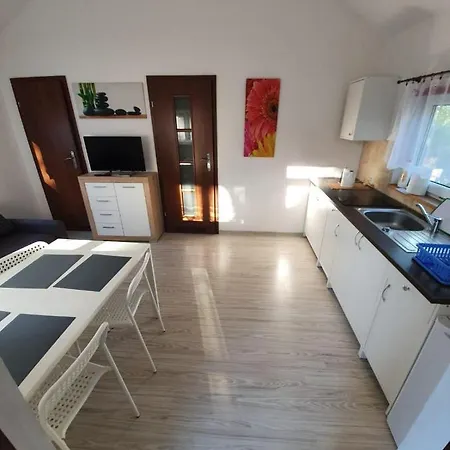 Z Klimatyzacja אכסניה *