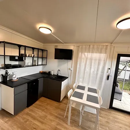 אכסניה Z Klimatyzacja