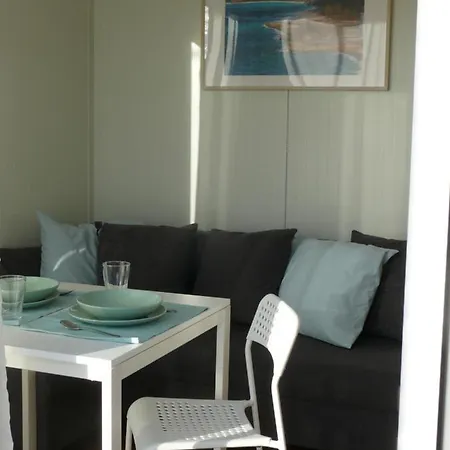 Z Klimatyzacja אכסניה וובה